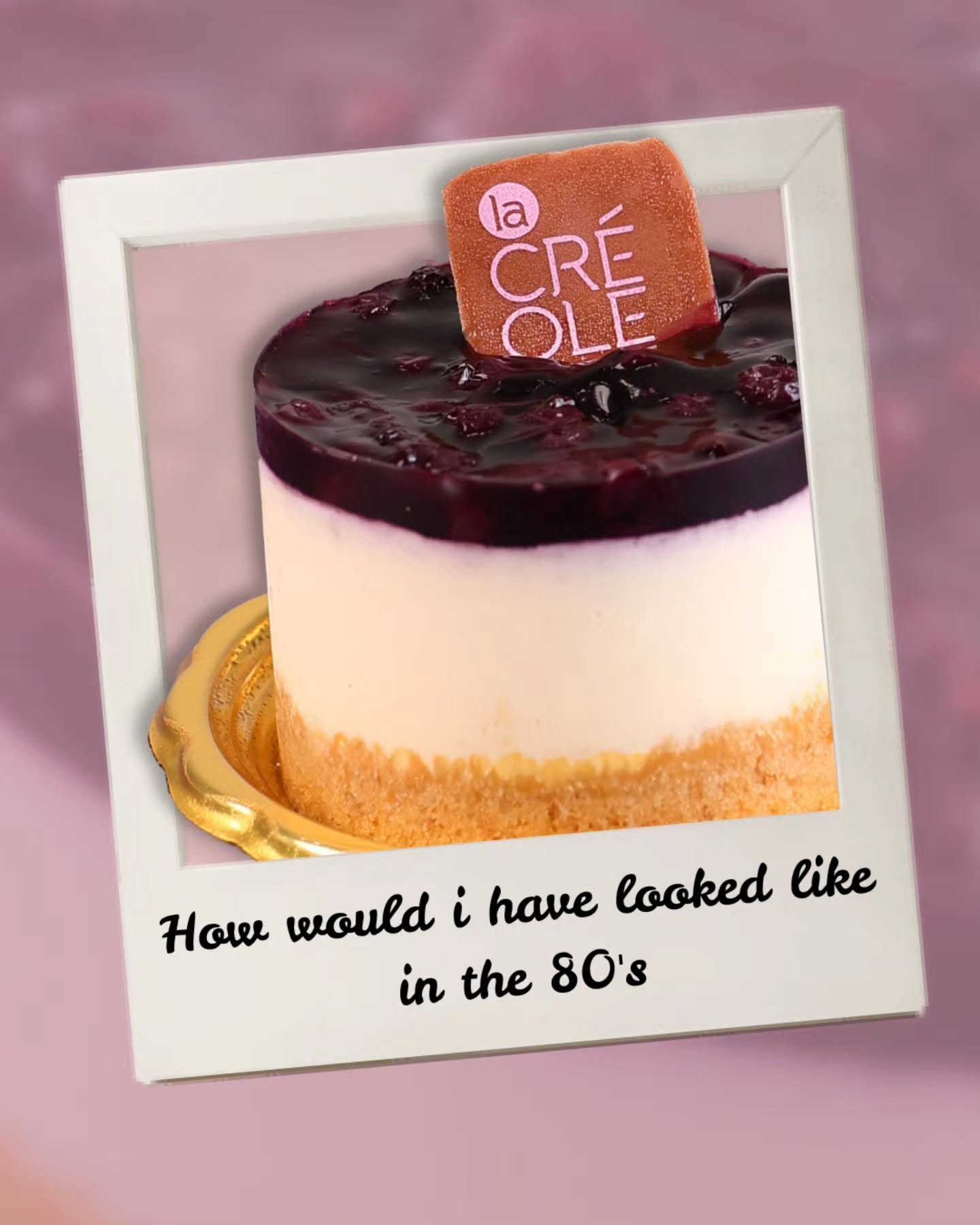 La Créole cheesecake with berry topping
